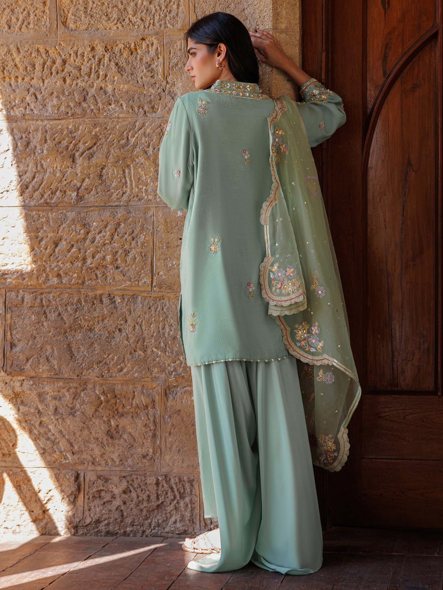 ALISHA, PANTS & DRAPED DUPATTA