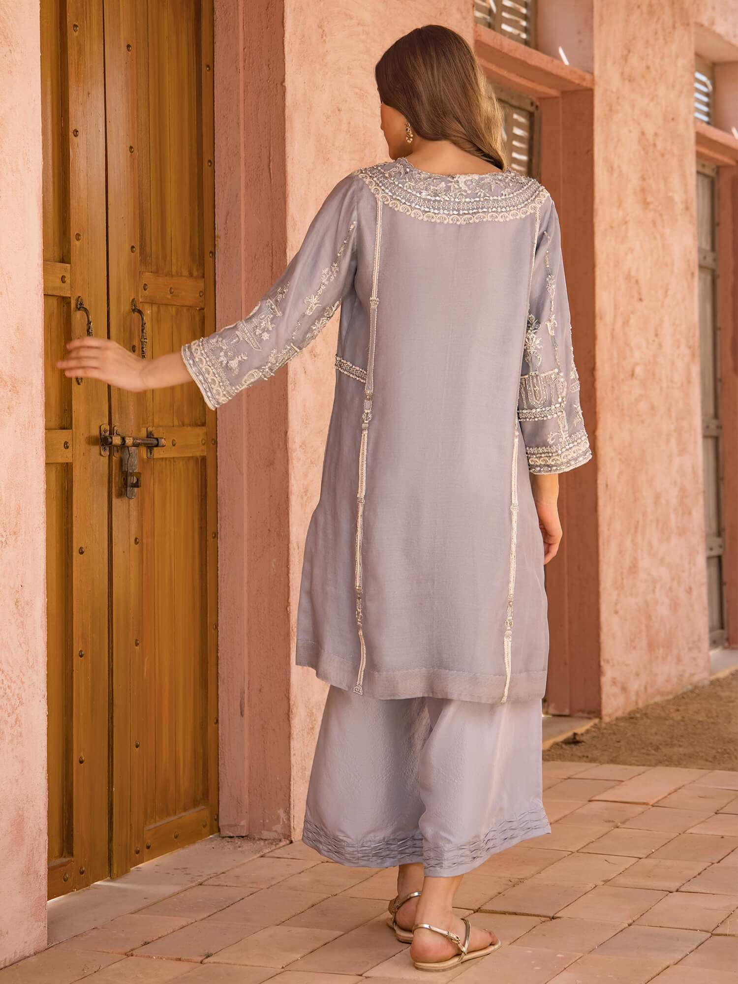 ZIGGY KURTA W/ IZAAR