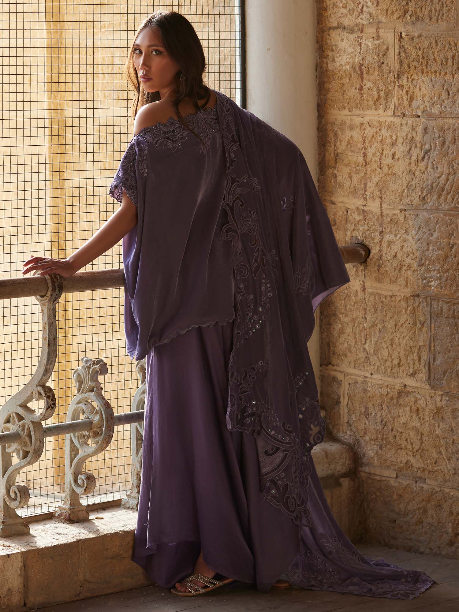 OFF SHOULDER, PANTS & STOLE