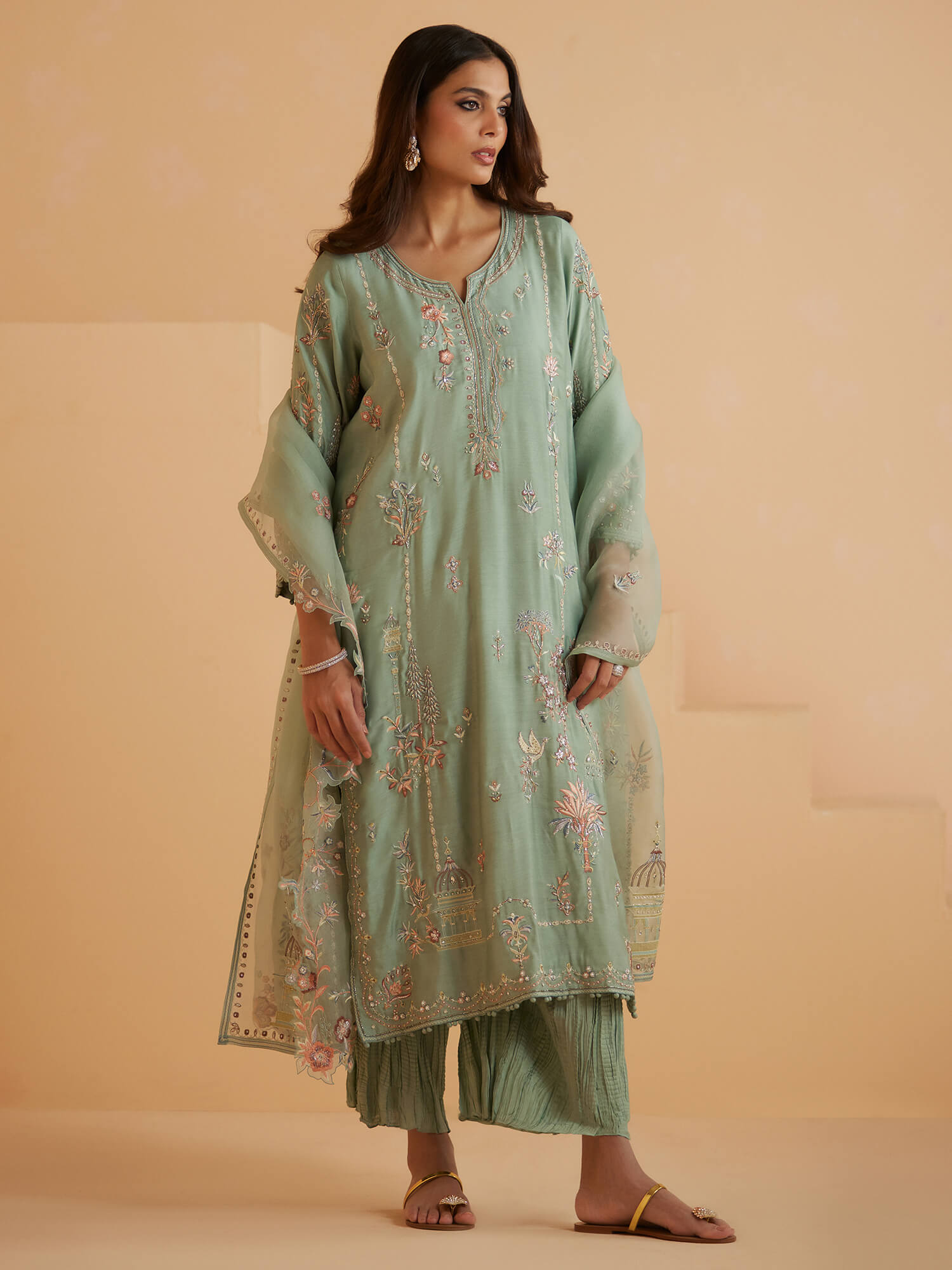 ALISHA, CRUSHED IZAAR & DUPATTA