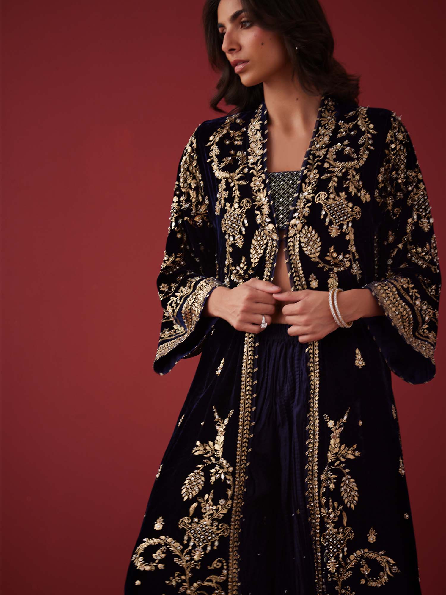 CHOGHA & CRUSHED IZAAR