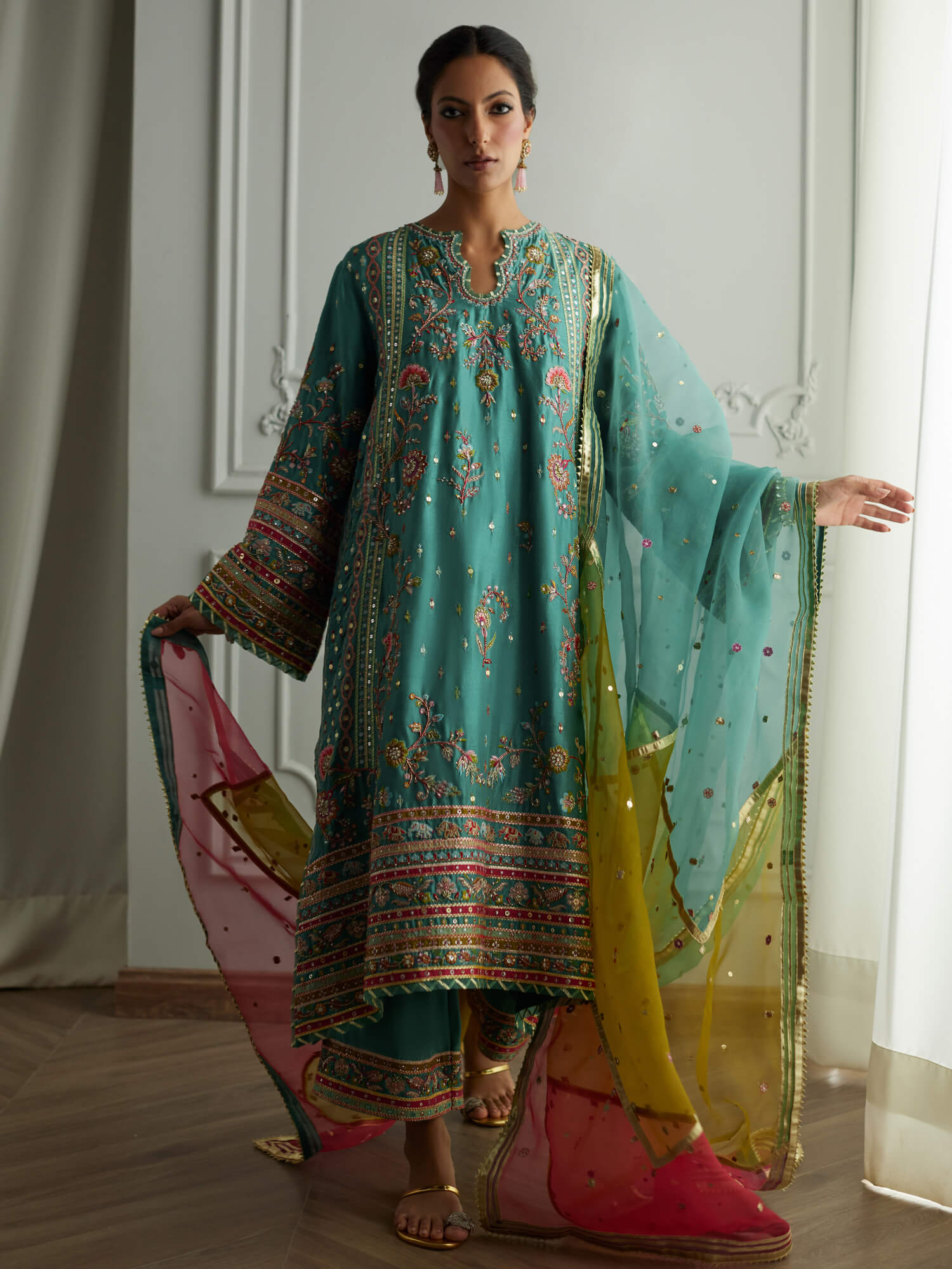 SICILY, IZAAR & DUPATTA