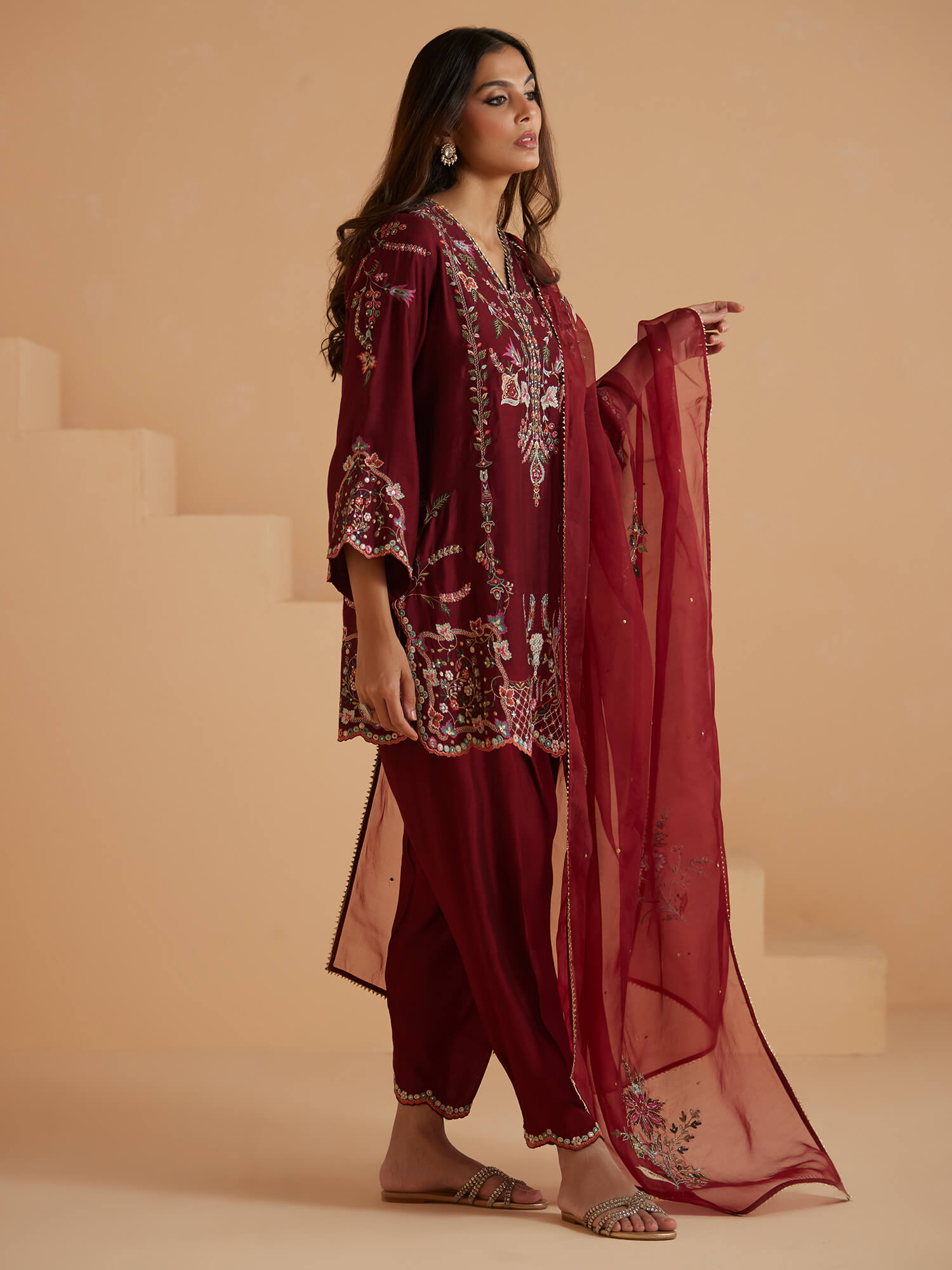ALISHA, SKINNY SHALWAR & DUPATTA