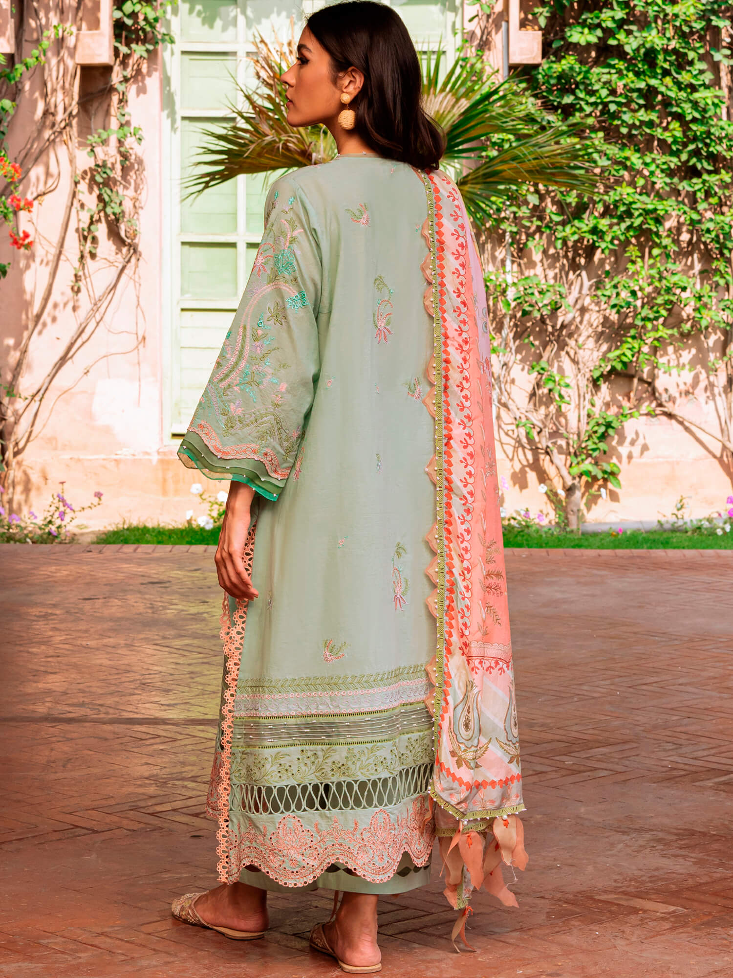 UNSTITCHED - Misha Lakhani