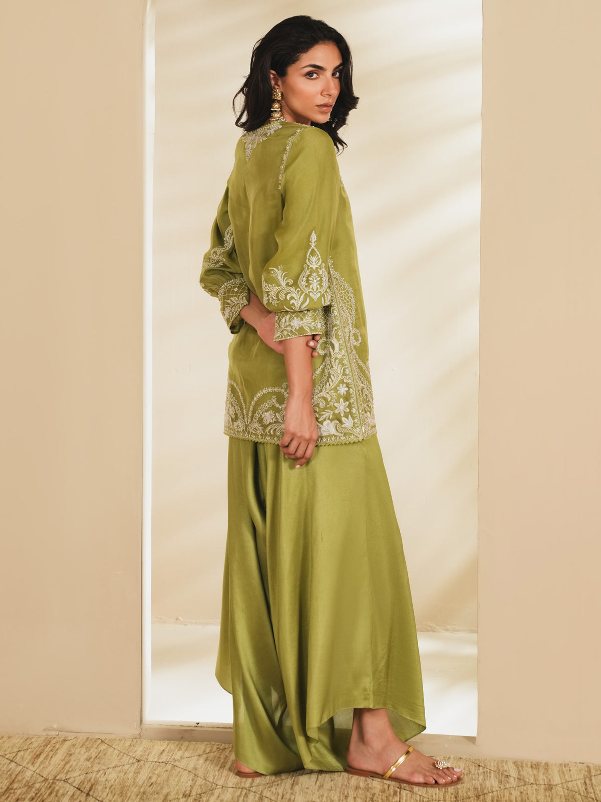 Victorian Sleeves Tunic & Pants