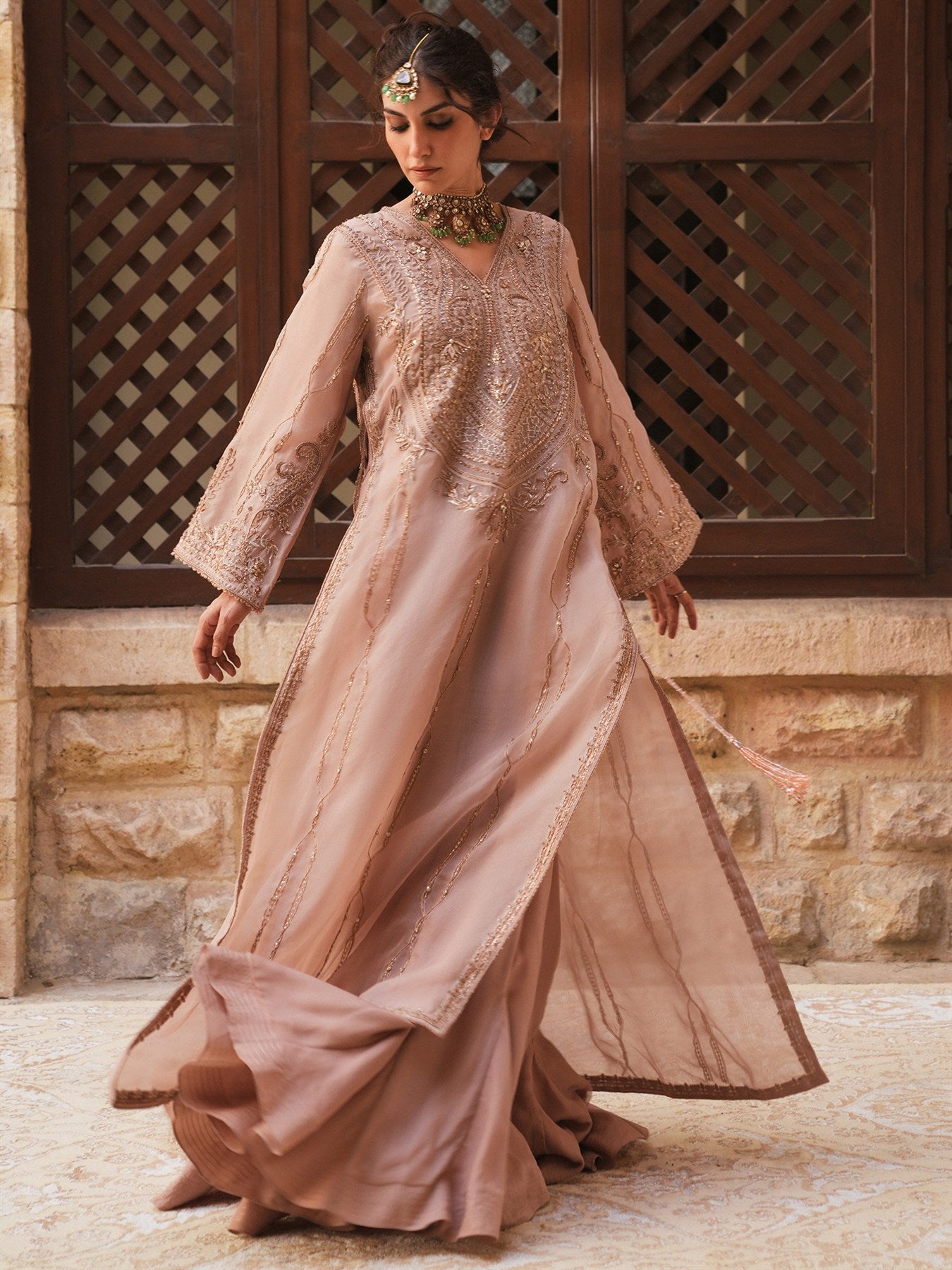 SIDE SLIT & INNERKALI