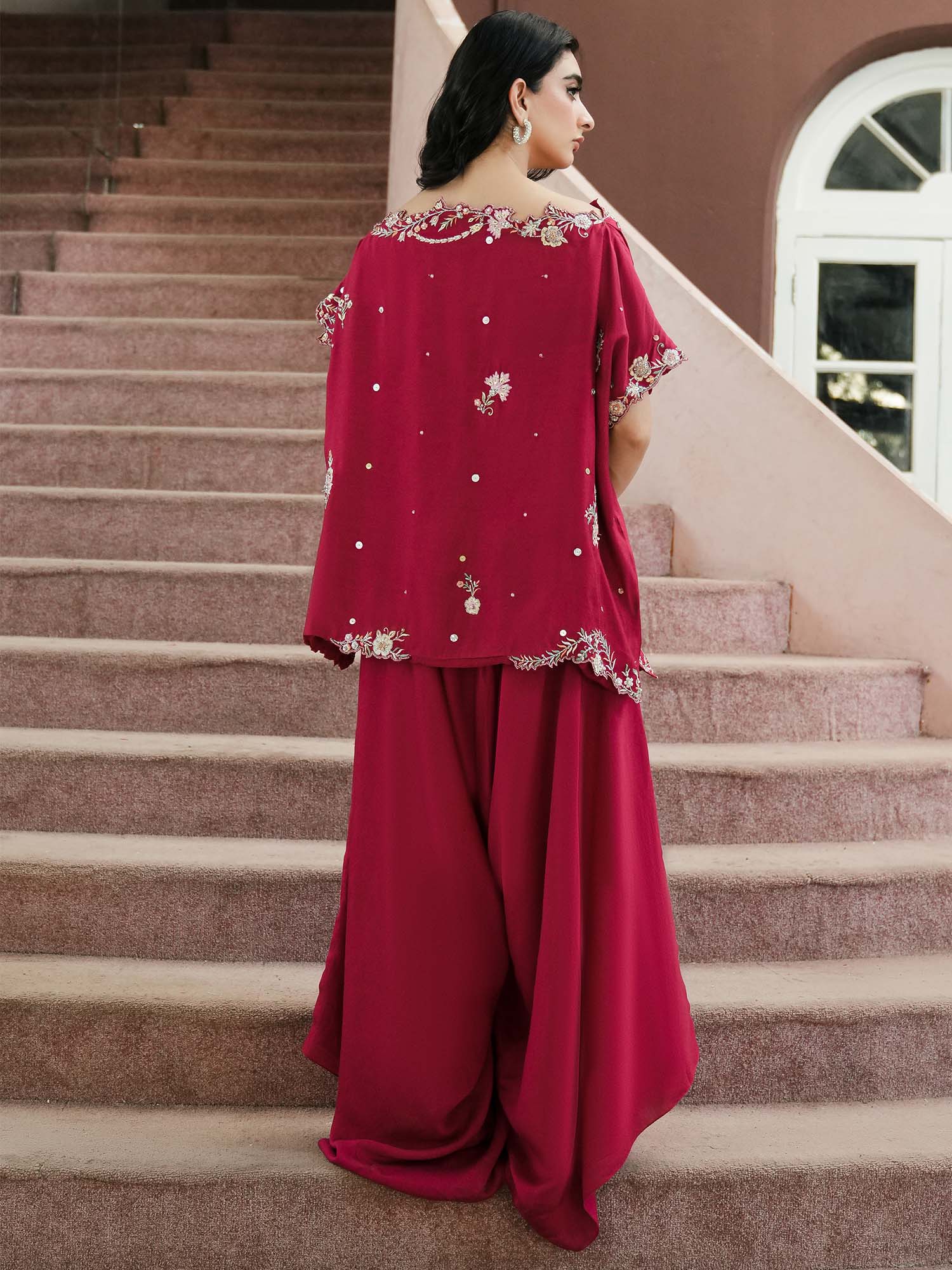 OFF SHOULDER & PANTS