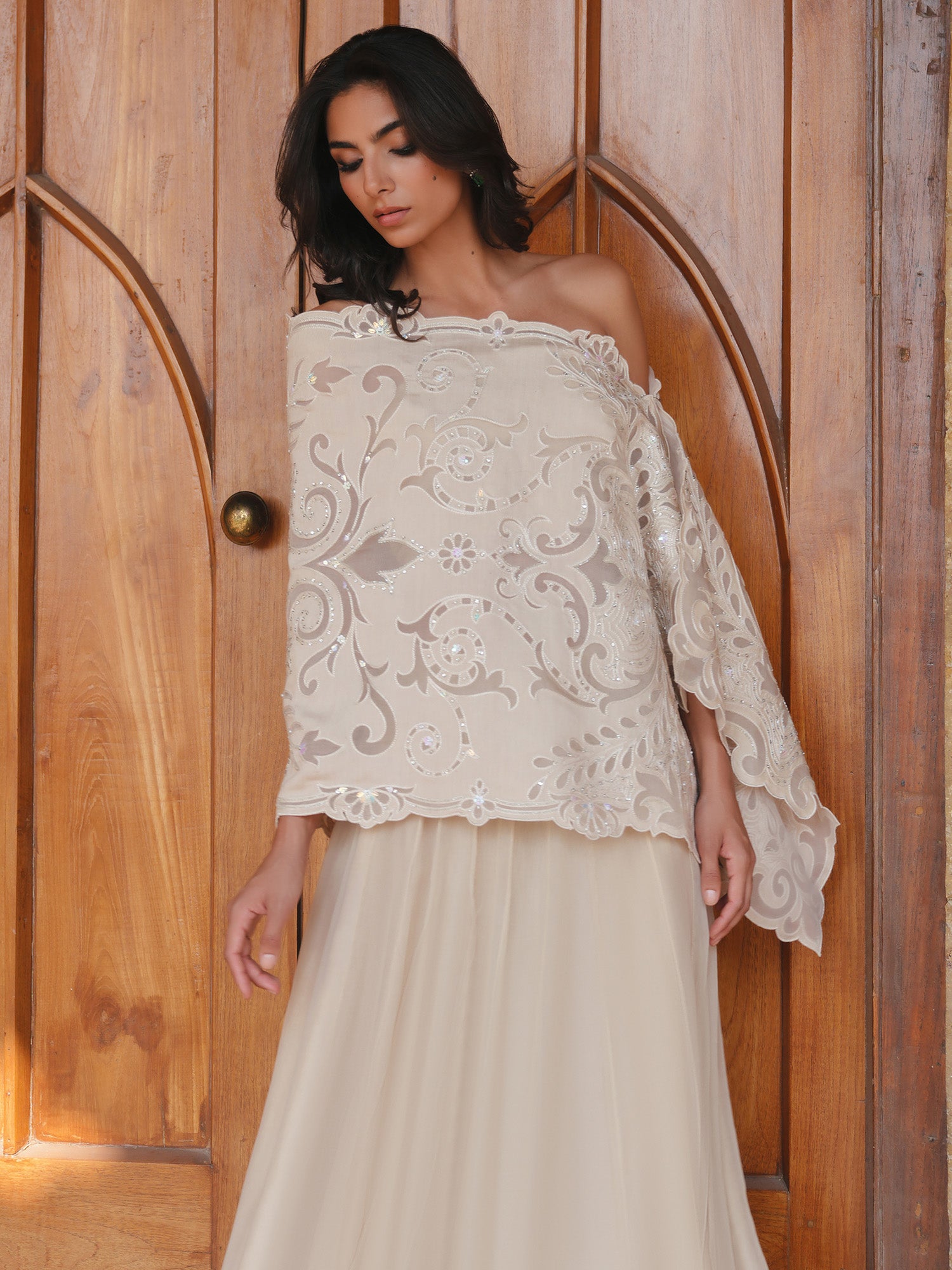 WRAP STOLE & LEHENGA