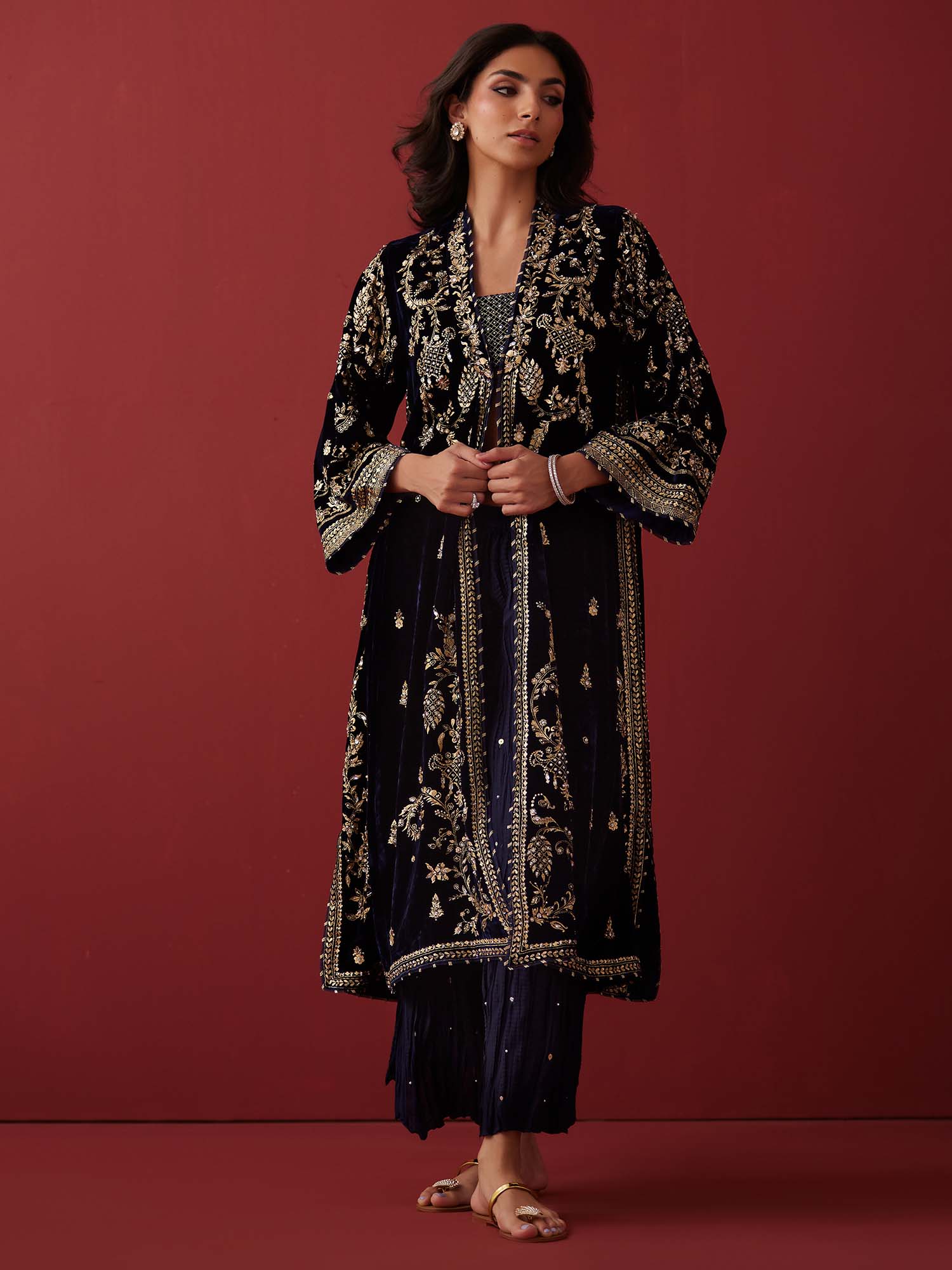 CHOGHA & CRUSHED IZAAR