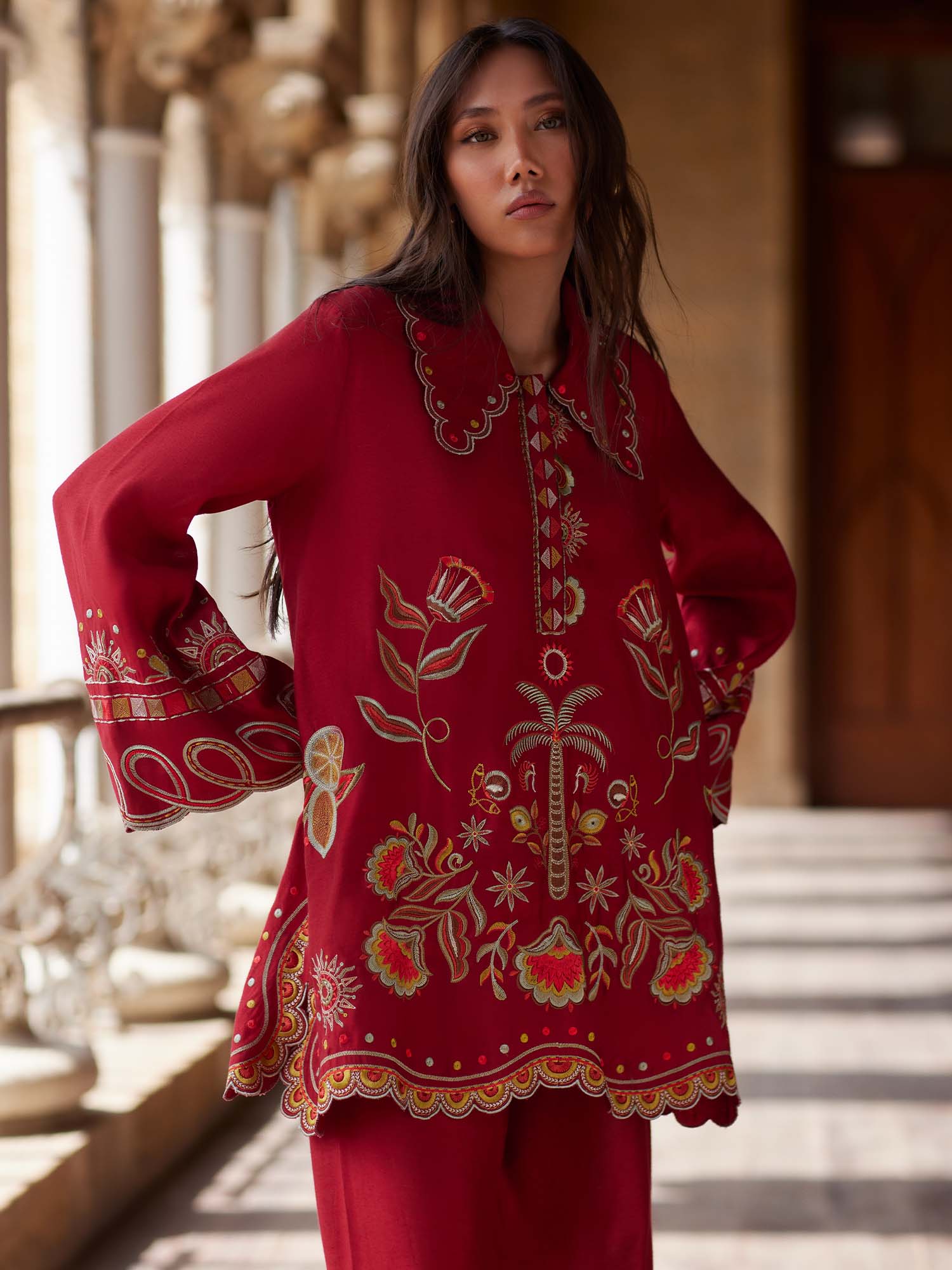 SHORT SICILY & IZAAR