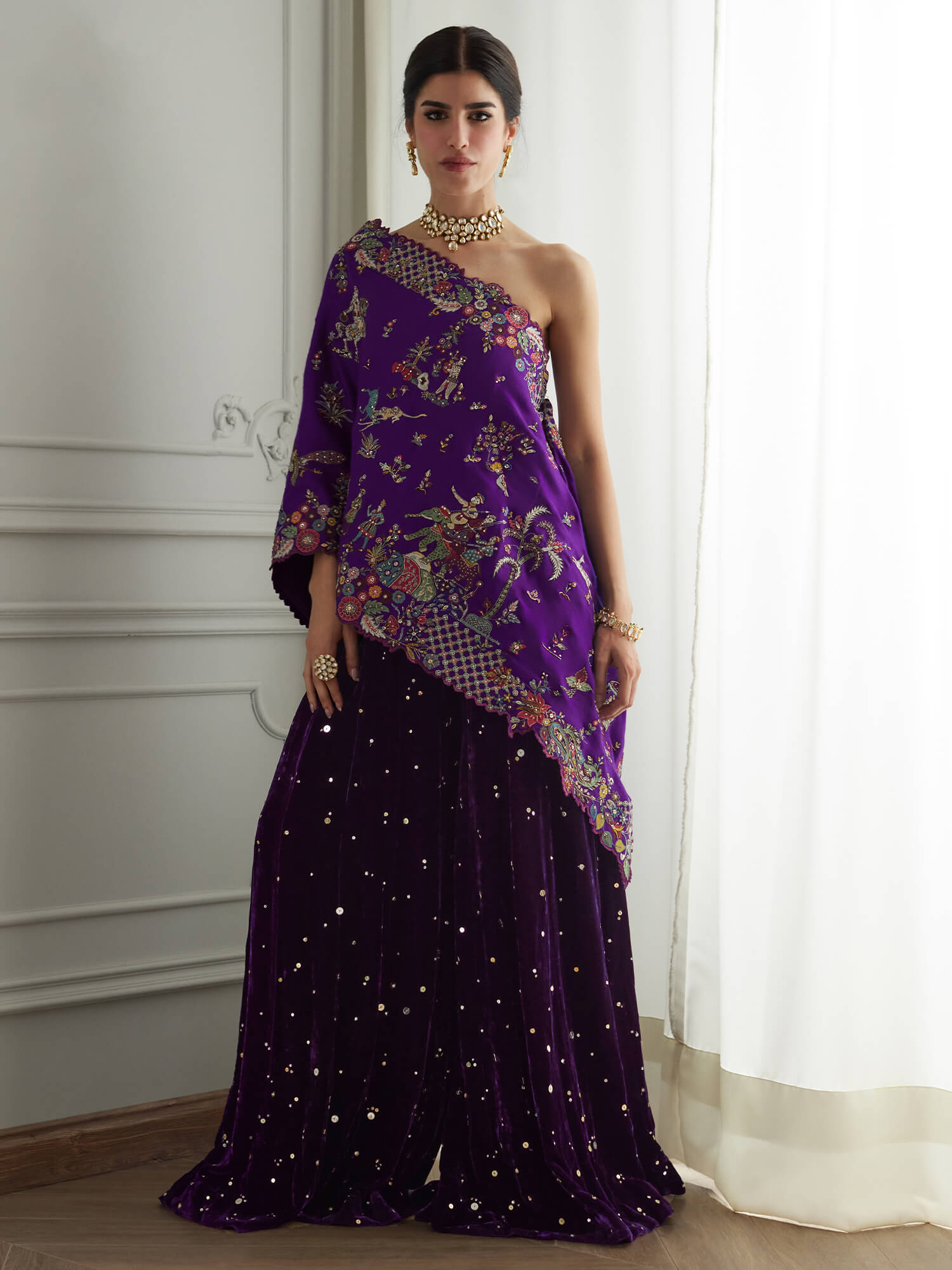 WRAP STOLE & SHARARA