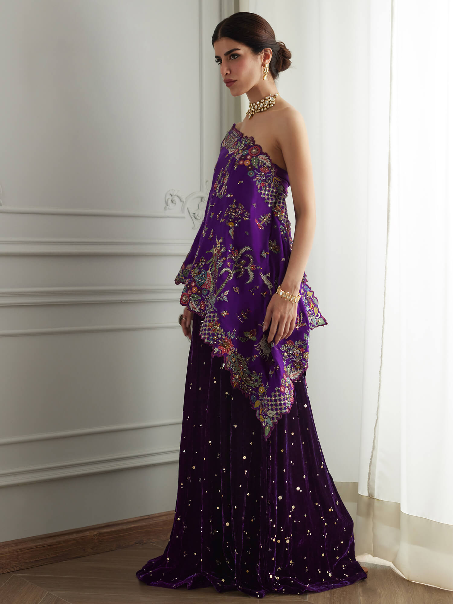 WRAP STOLE & SHARARA