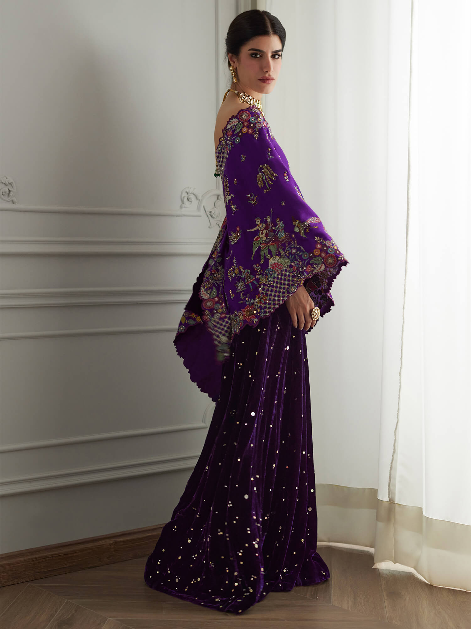 WRAP STOLE & SHARARA