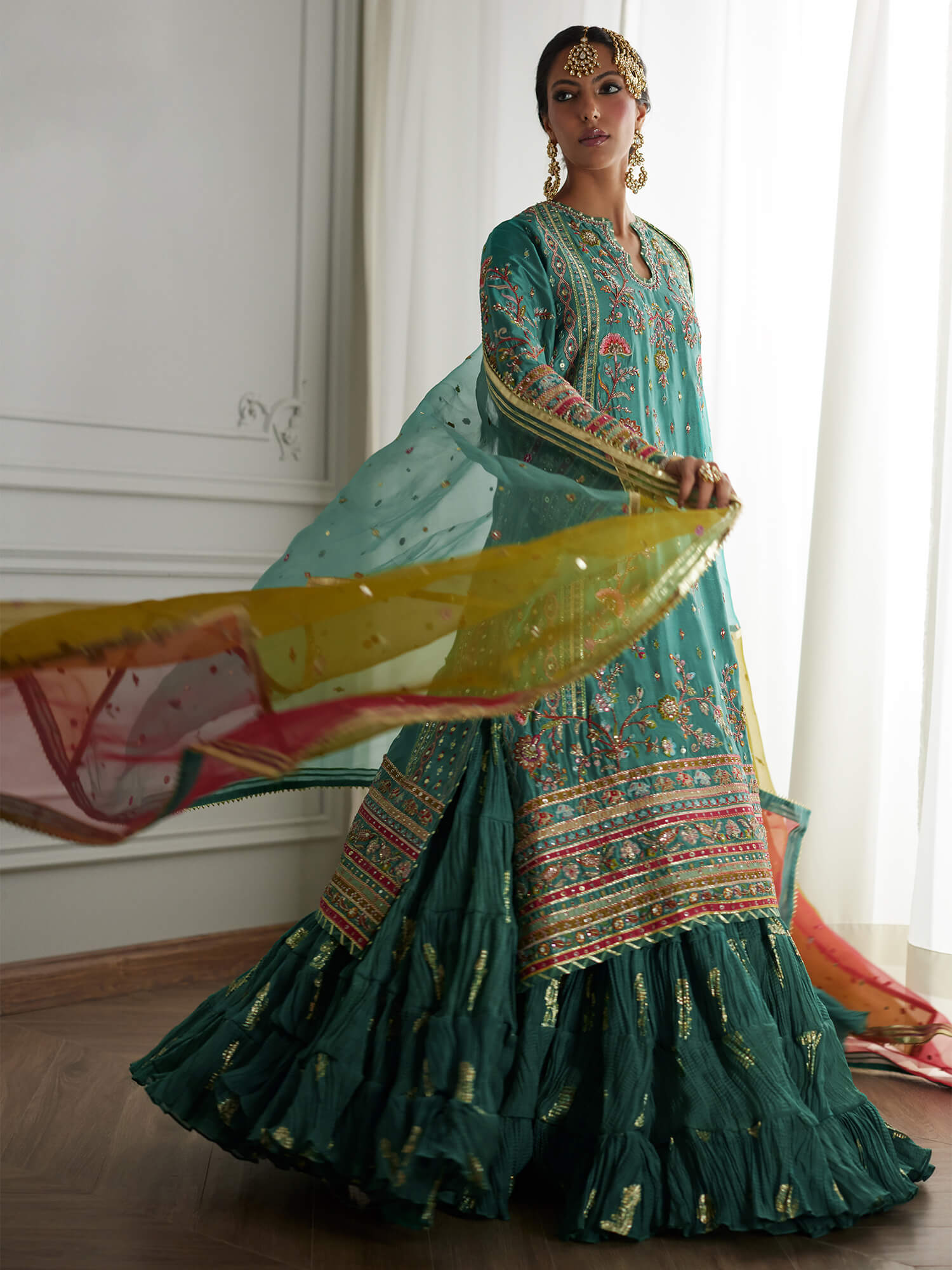 SICILY, CRUSHED GHAGRA & DUPATTA