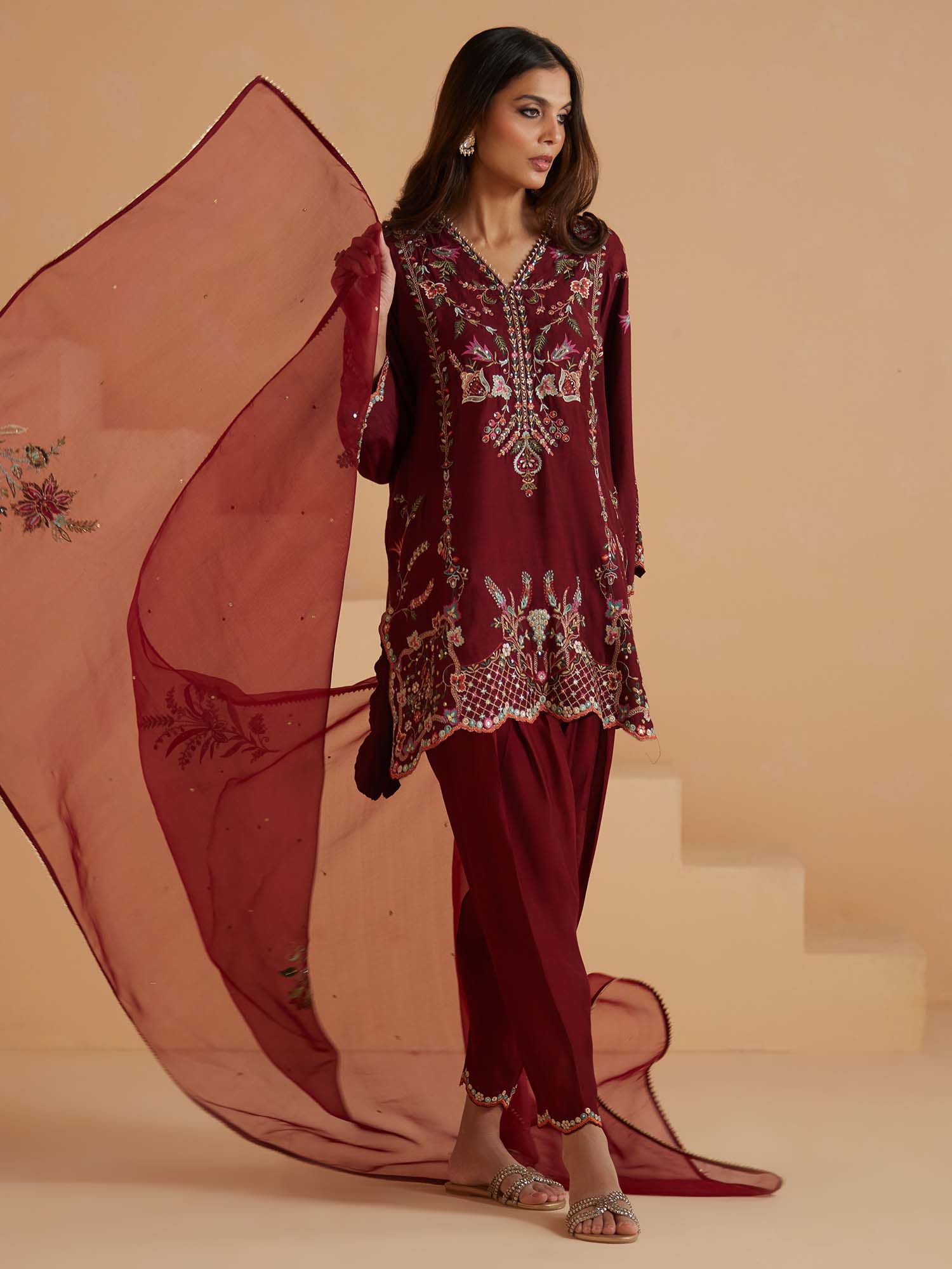 ALISHA, SKINNY SHALWAR & DUPATTA