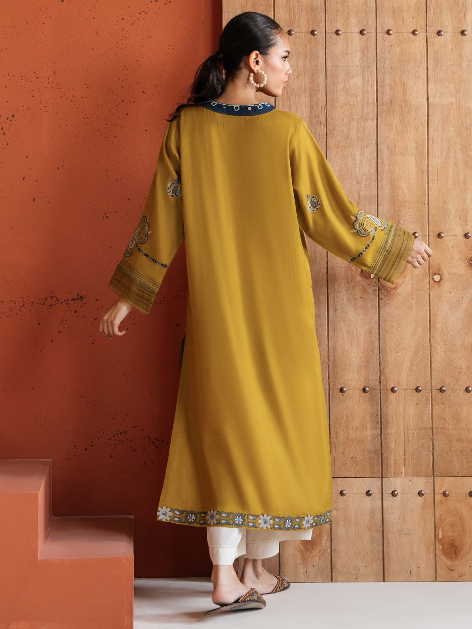 RAYA