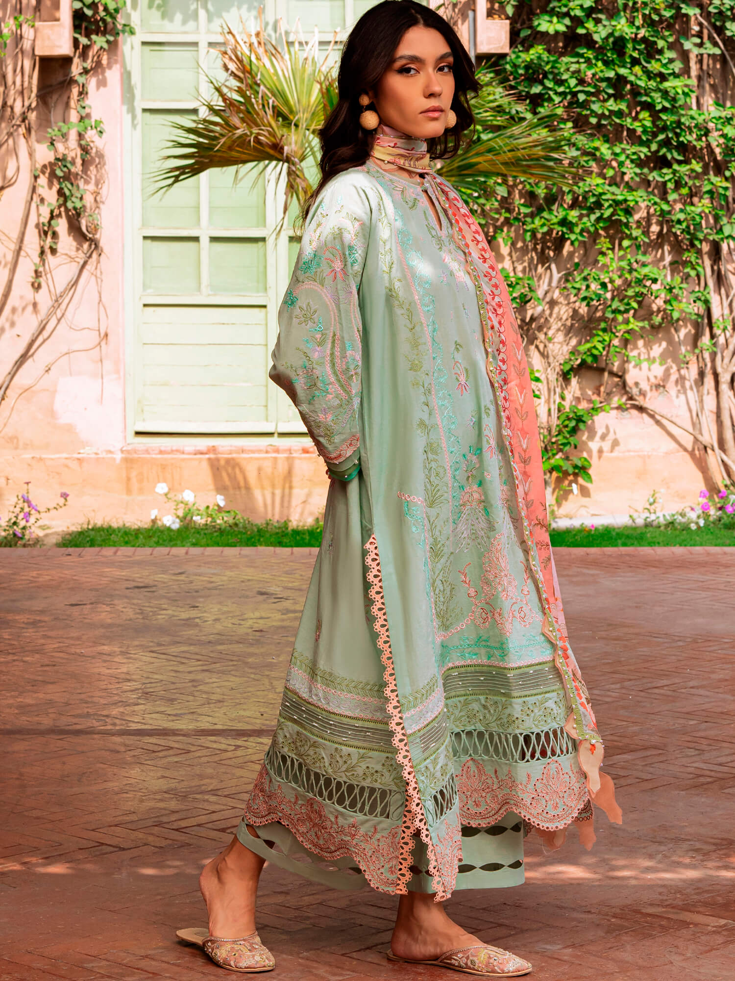 UNSTITCHED - Misha Lakhani