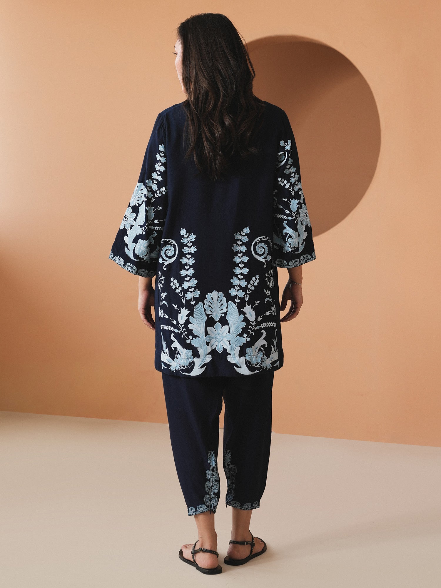 ANTIBE & SKINNY SHALWAR