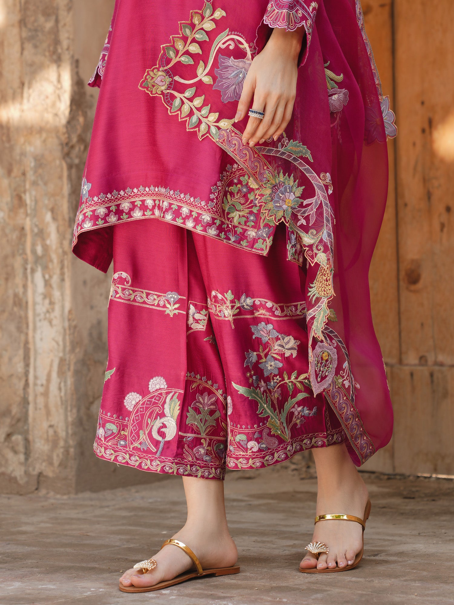 RAYA, IZAAR & DUPATTA