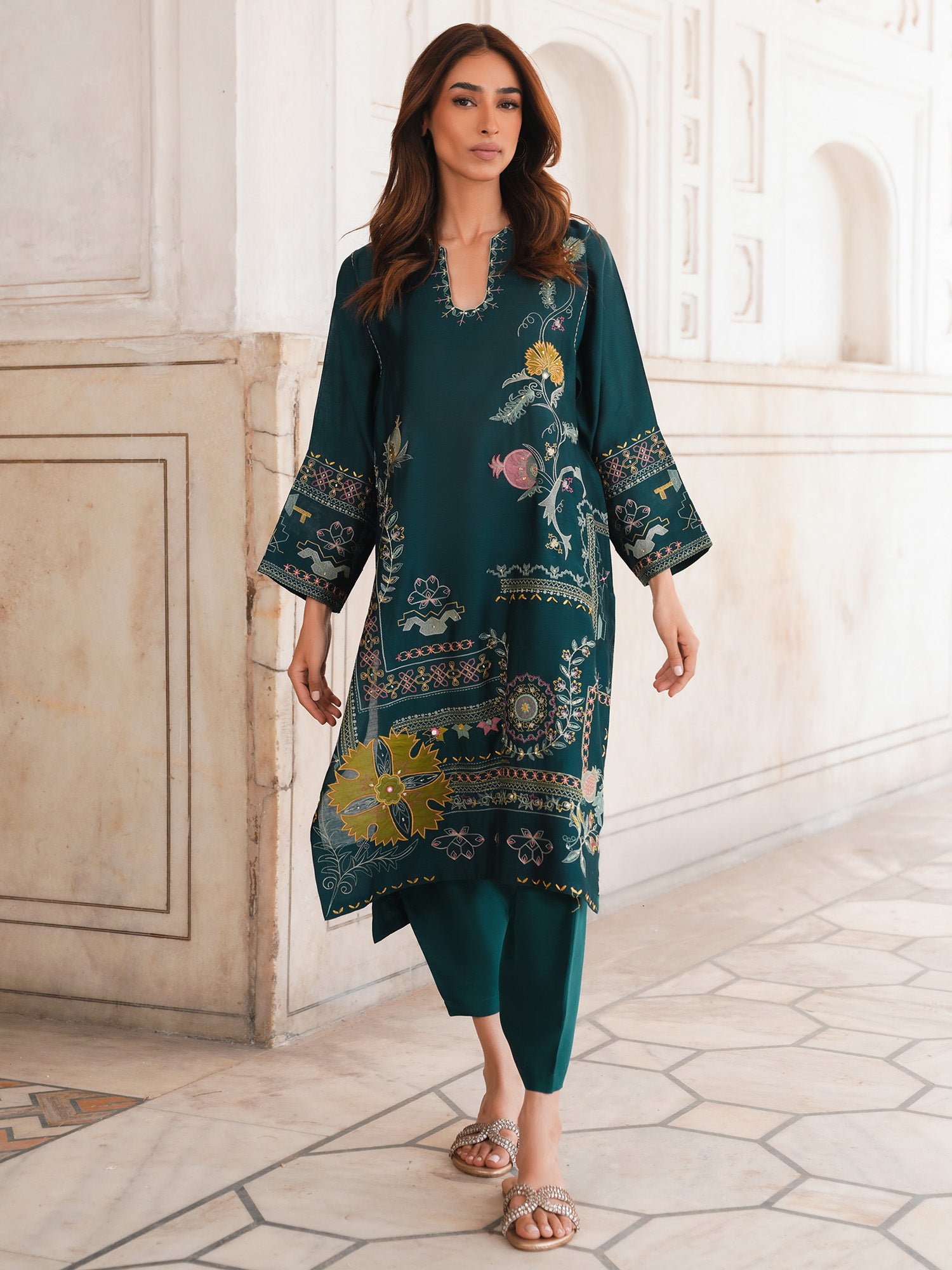 RAYA & SKINNY SHALWAR