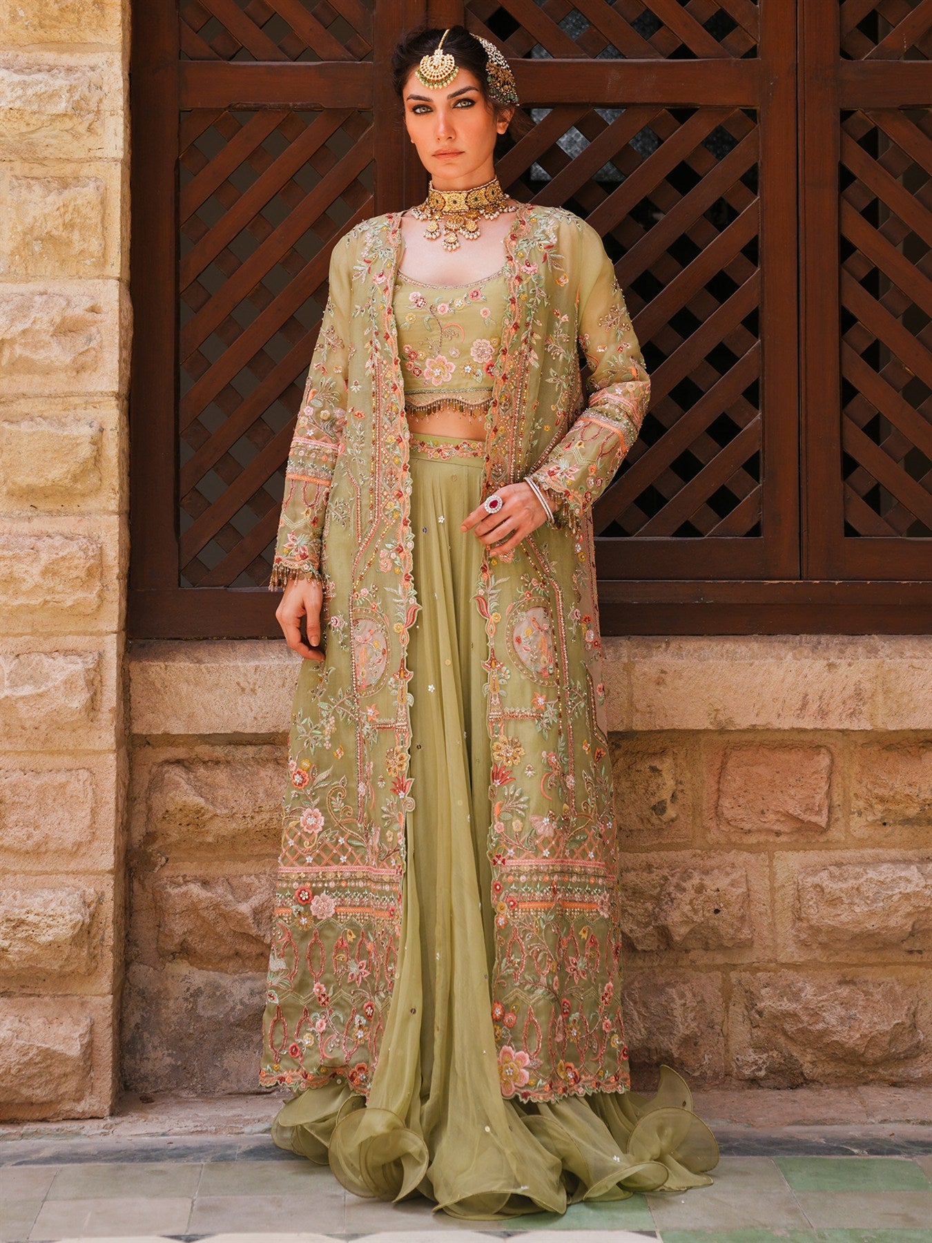 BORGIA, BLOUSE & SWIRLY LEHENGA