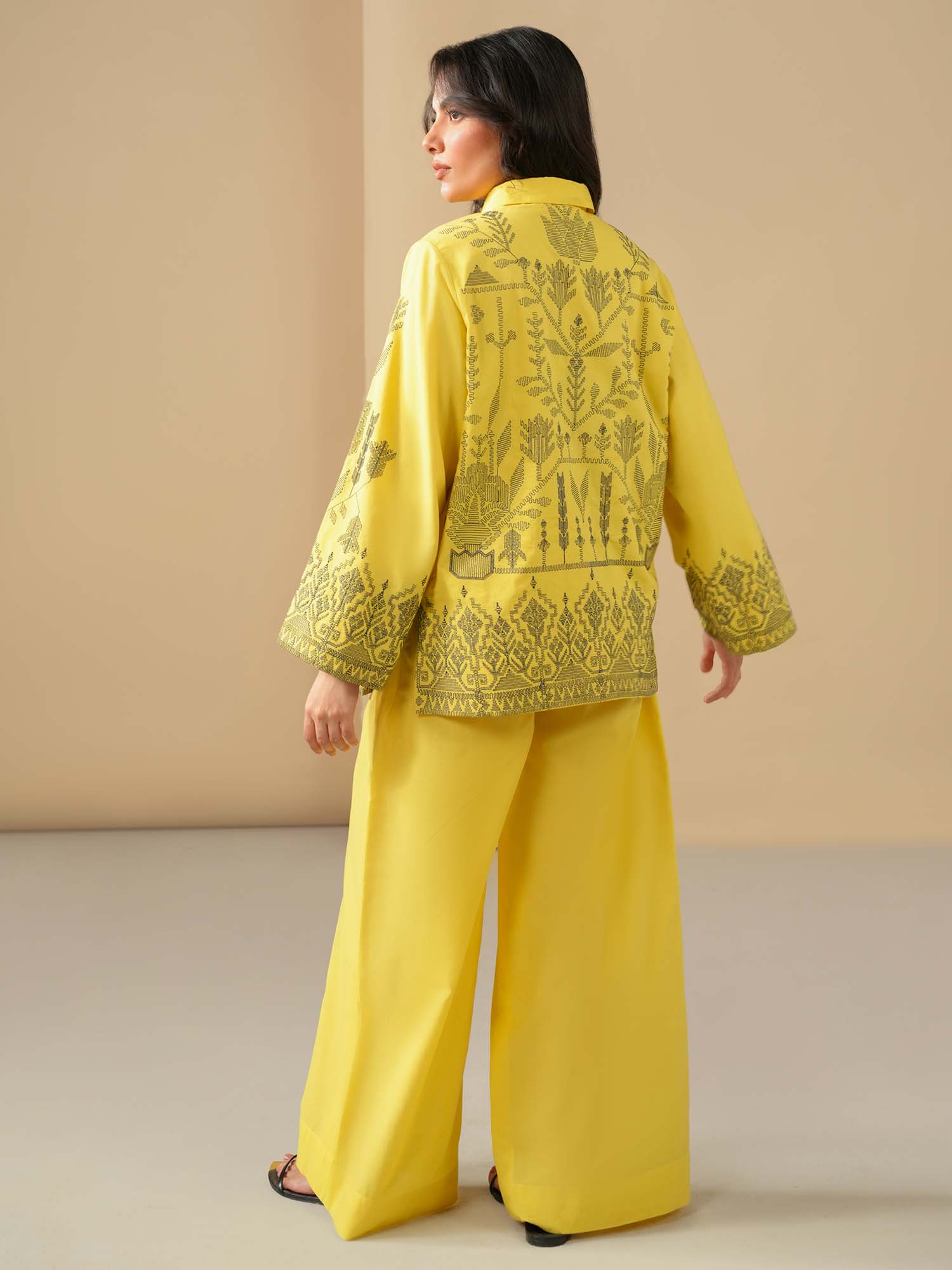 SHIRT & RELAXED PANTS