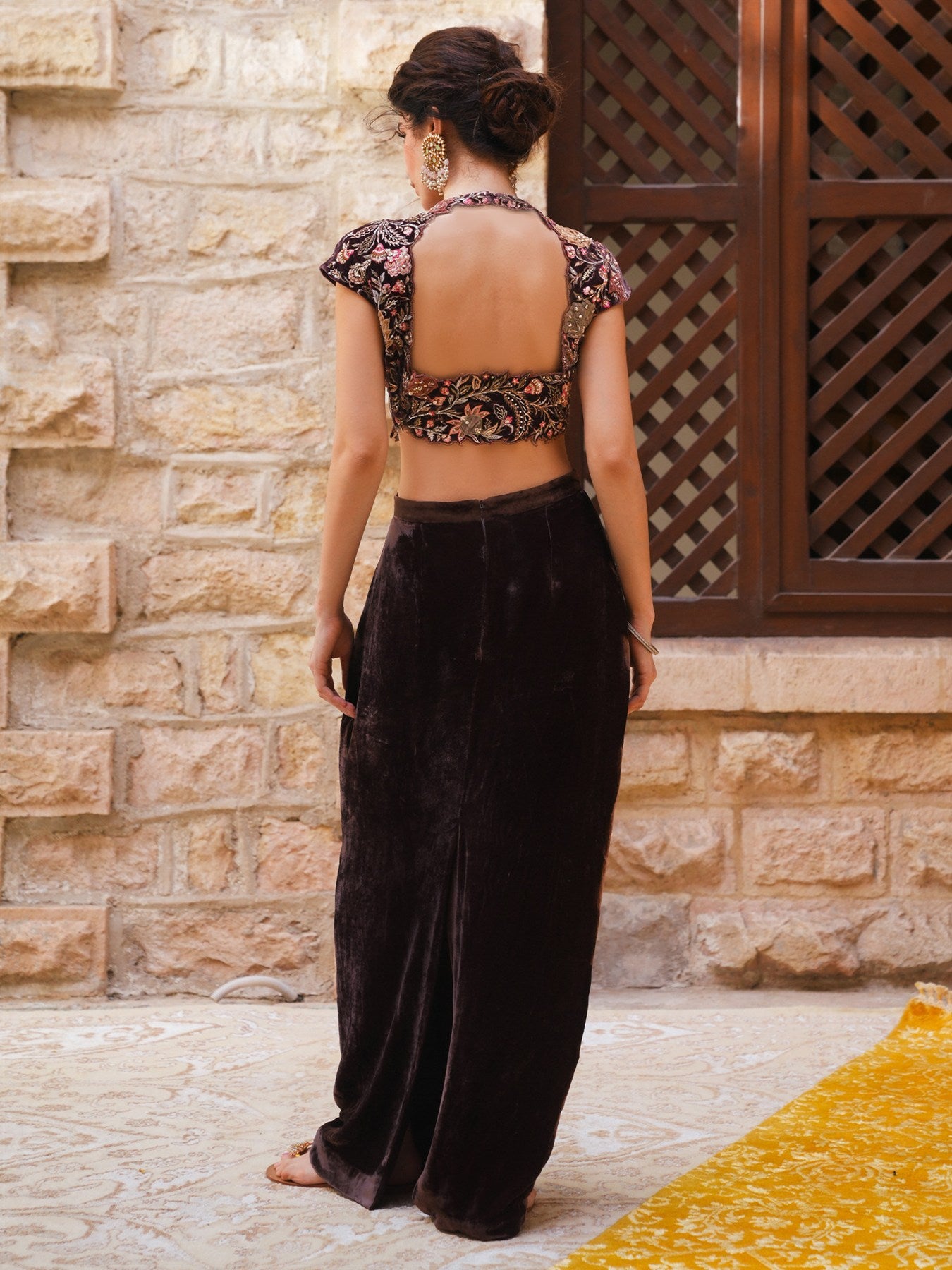 AMBER BLOUSE & SKIRT