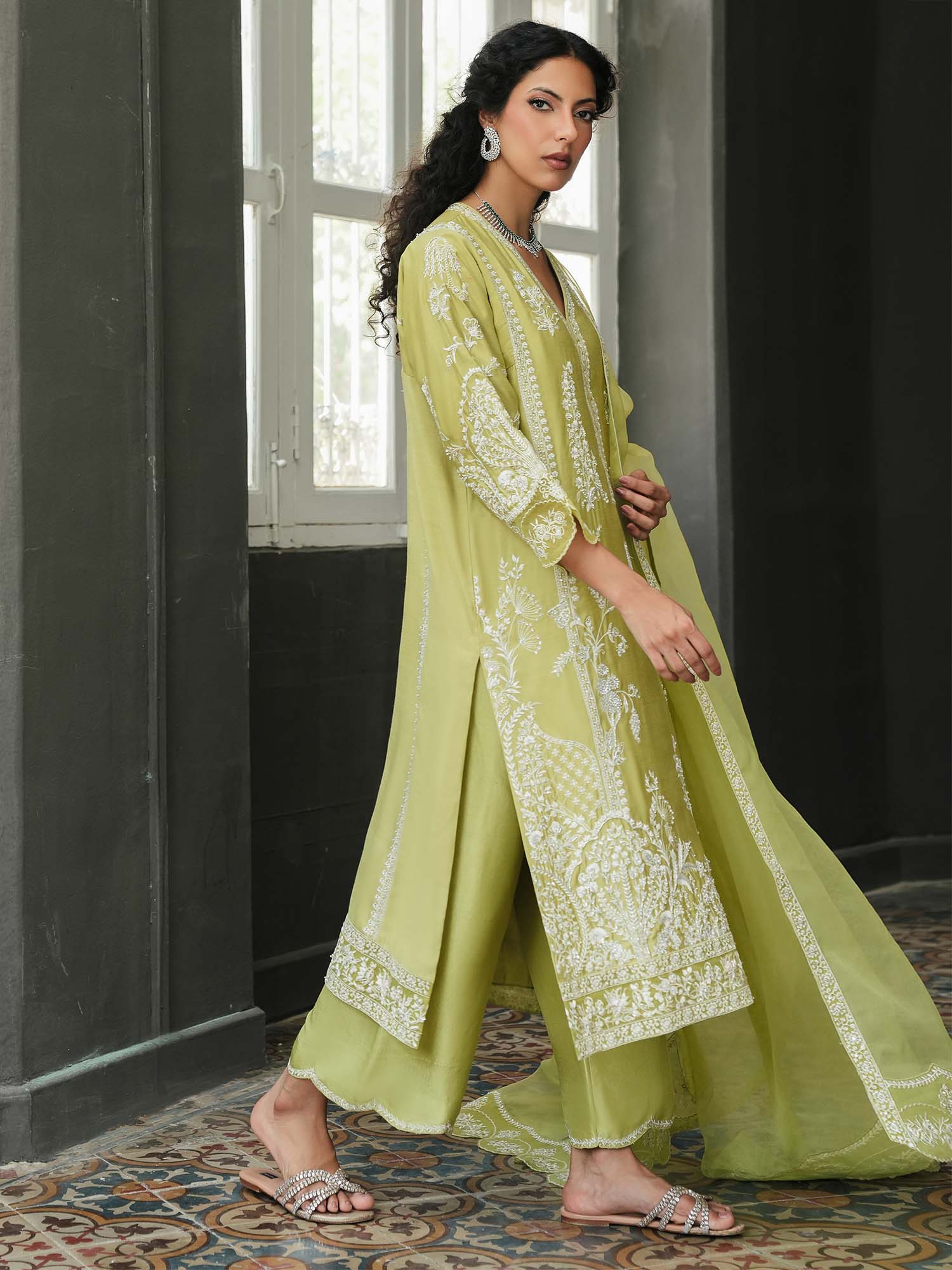 RAYA, IZAAR & DUPATTA