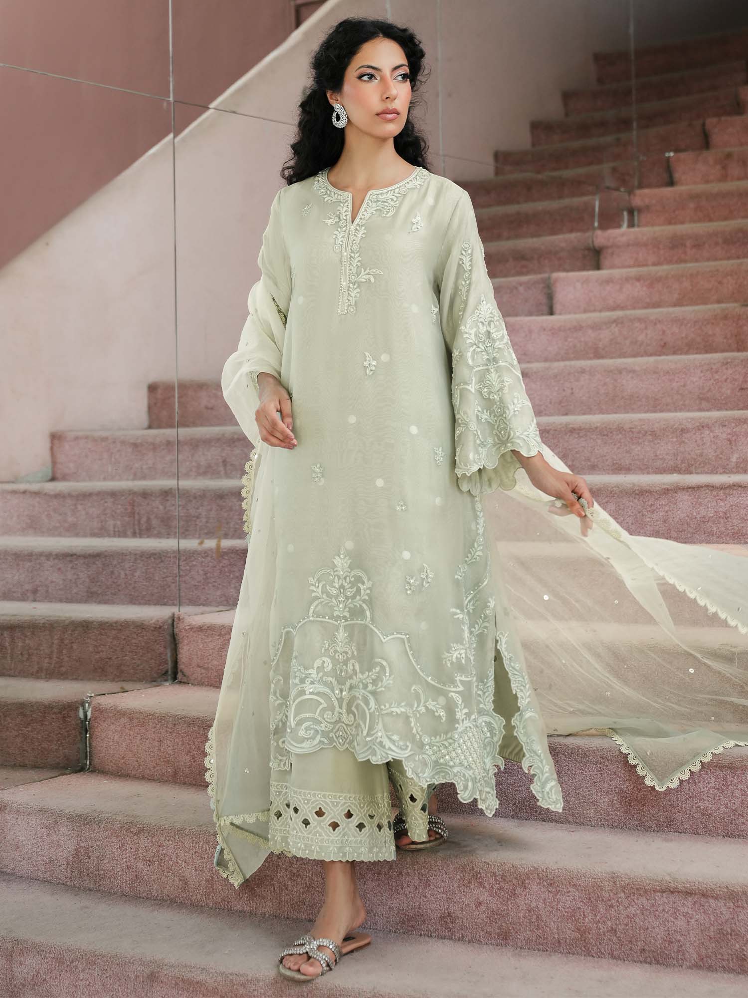 SICILY, IZAAR & DUPATTA