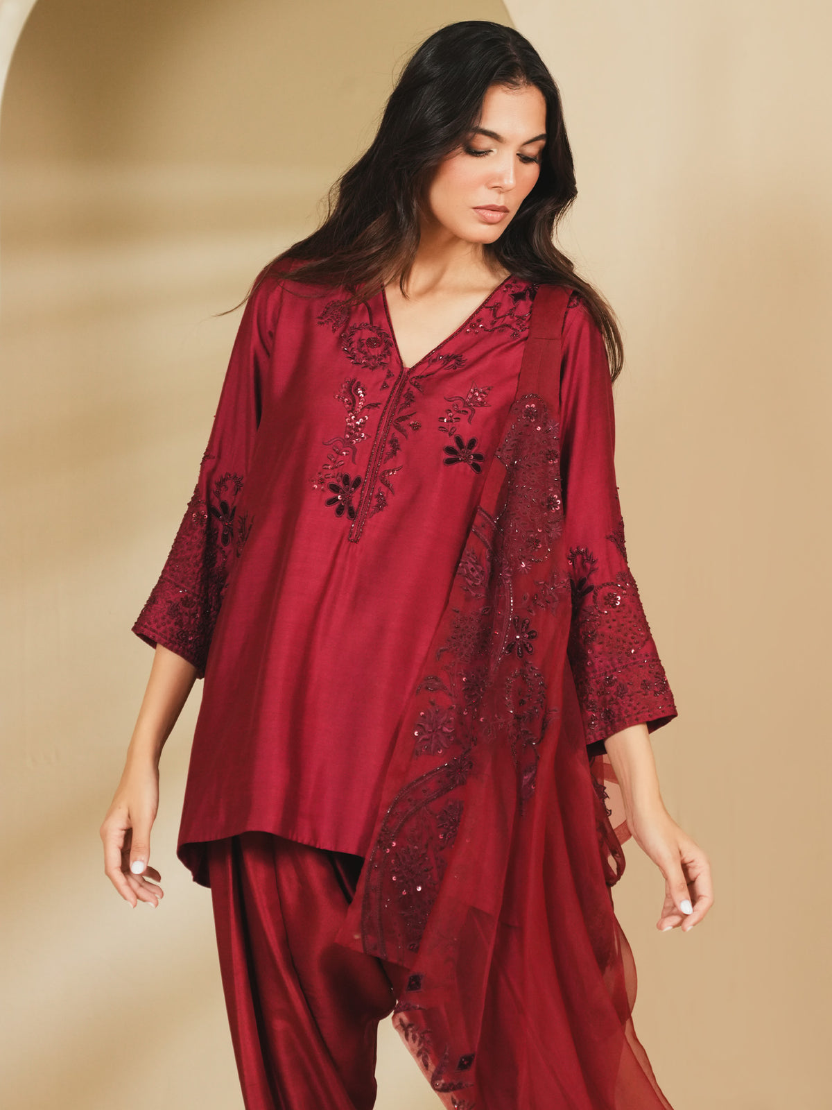 Alisha, Skinny Shalwar & Draped Dupatta