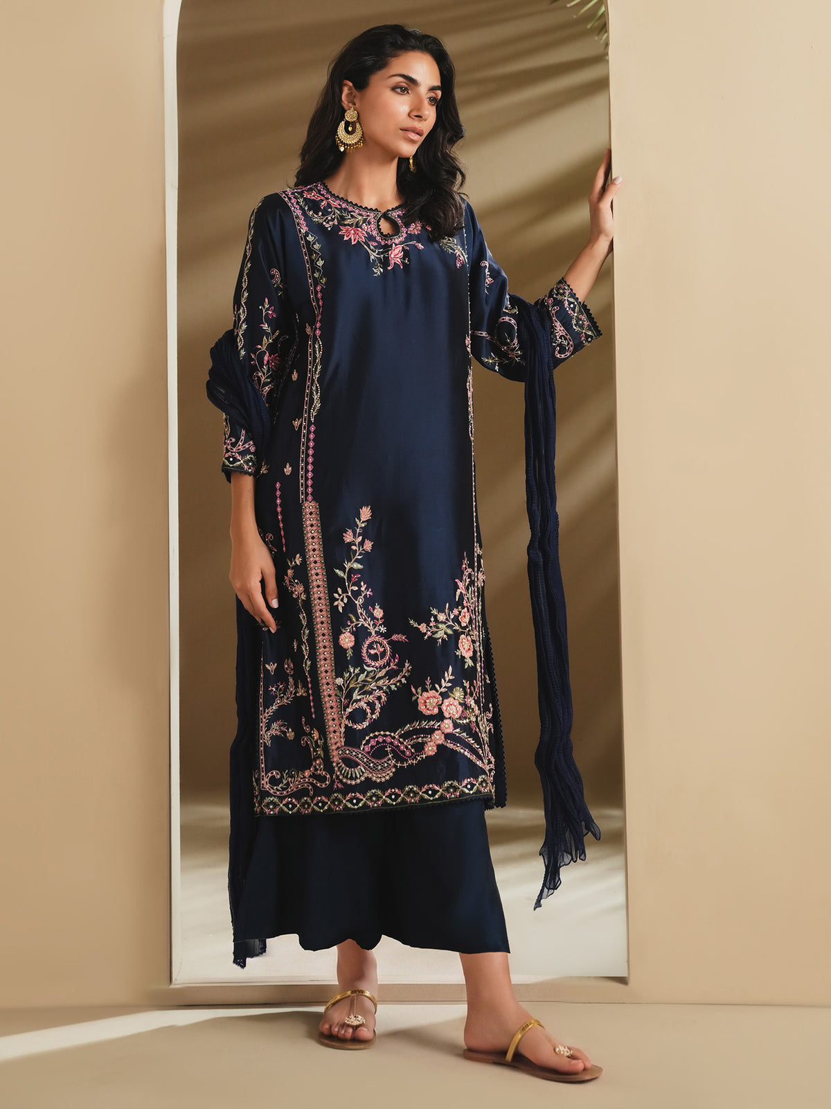 Raya, Izaar & Dupatta