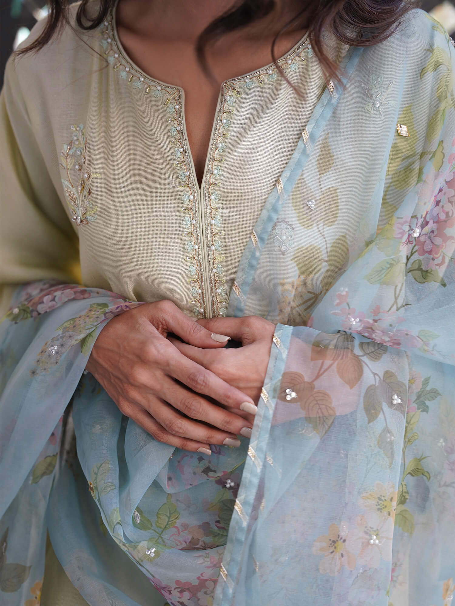 BUNDI, IZAAR & DUPATTA